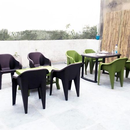 Himalayan Hostel New Delhi Bagian luar foto