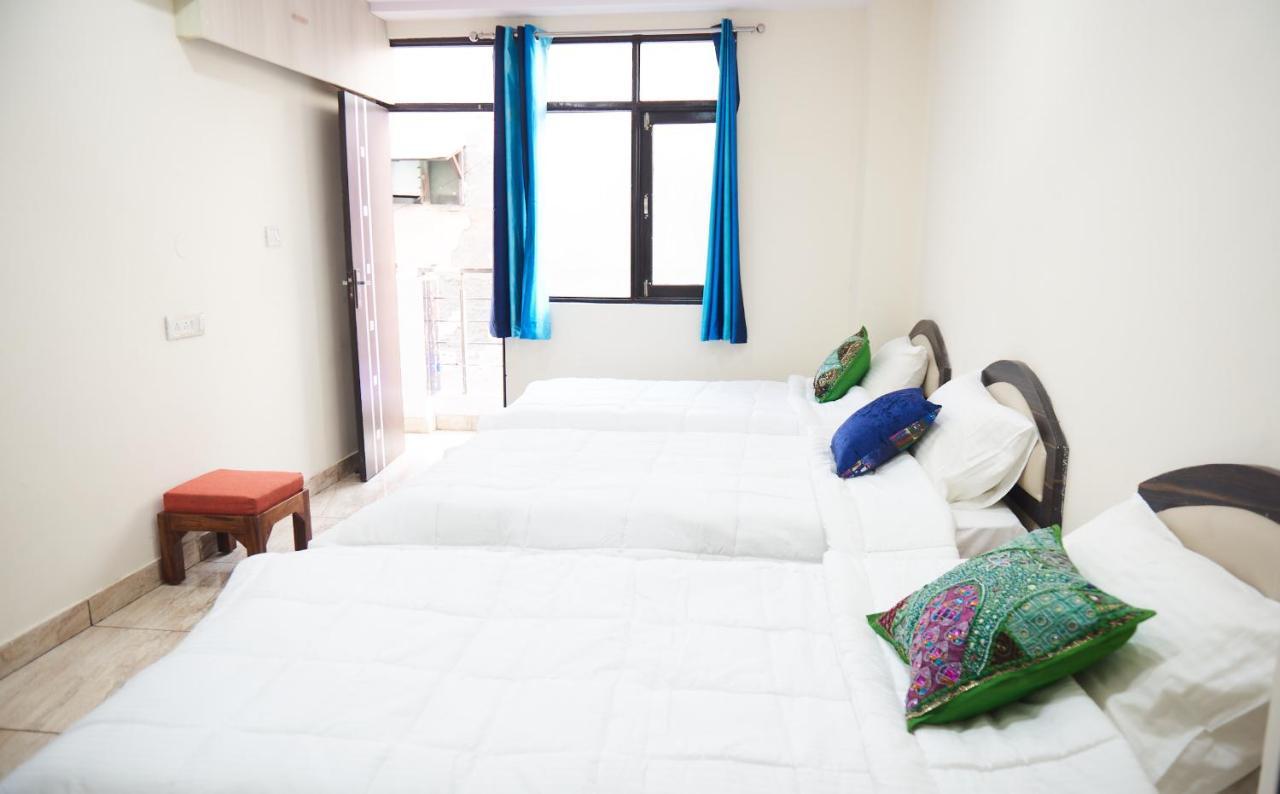 Himalayan Hostel New Delhi Bagian luar foto
