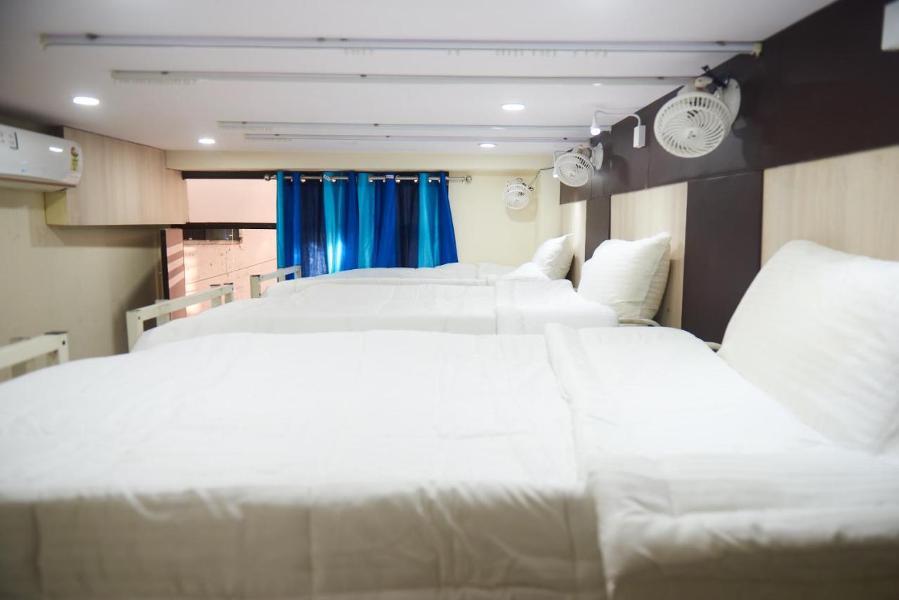 Himalayan Hostel New Delhi Bagian luar foto