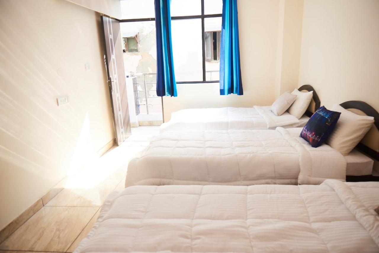 Himalayan Hostel New Delhi Bagian luar foto