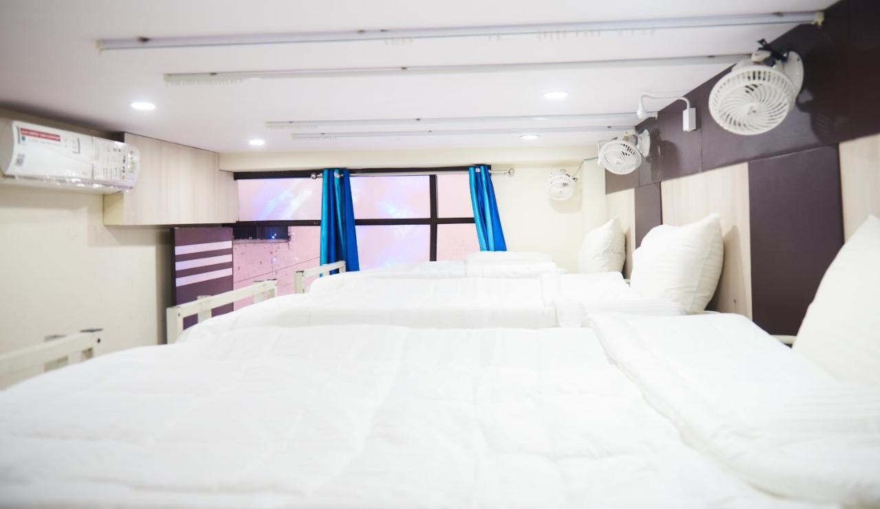 Himalayan Hostel New Delhi Ruang foto